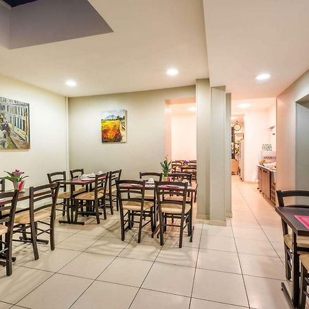 Comfort Hotel Au Firmament Asnieres-Sur-Seine Ngoại thất bức ảnh