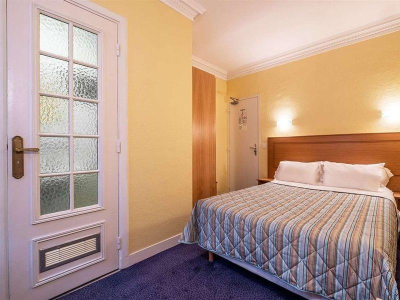 Comfort Hotel Au Firmament Asnieres-Sur-Seine Ngoại thất bức ảnh