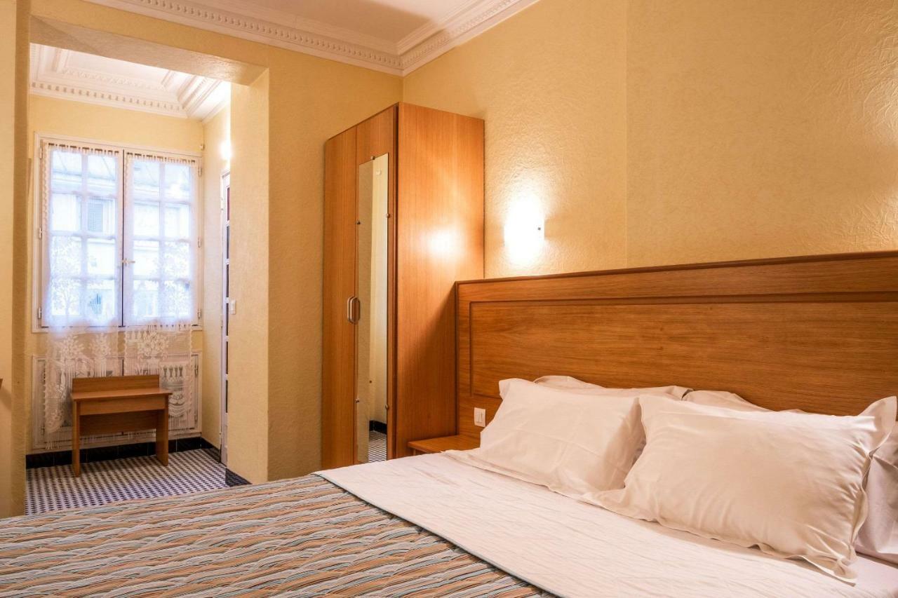 Comfort Hotel Au Firmament Asnieres-Sur-Seine Ngoại thất bức ảnh